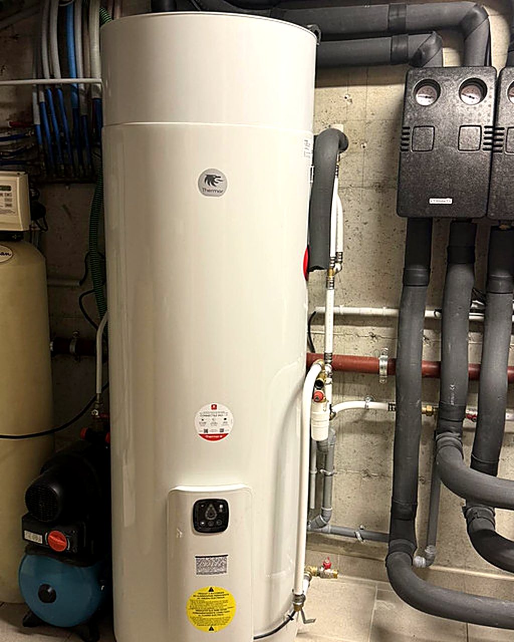Projet de rénovation de salle de bain livré clés en main par AIS Chauffage